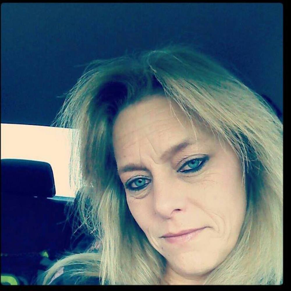 Meet your Posher, Stefanie